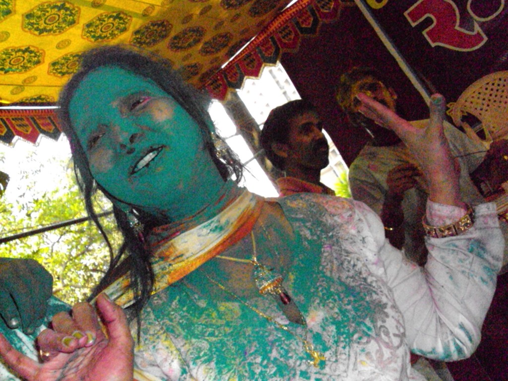 Suman_saswat_e_holi